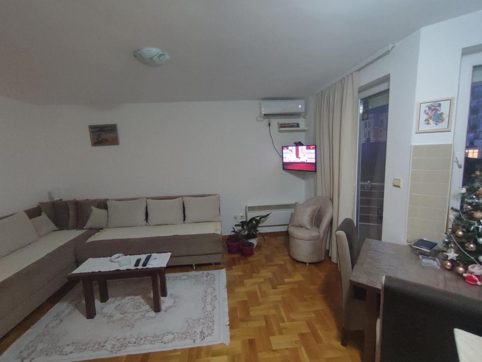 Apartment Laca Vrnjacka Banja Bagian luar foto