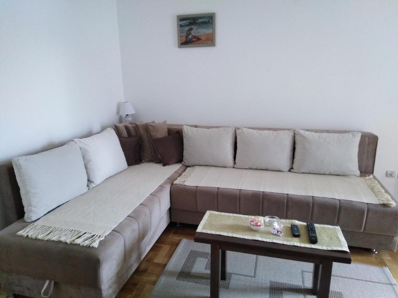 Apartment Laca Vrnjacka Banja Bagian luar foto